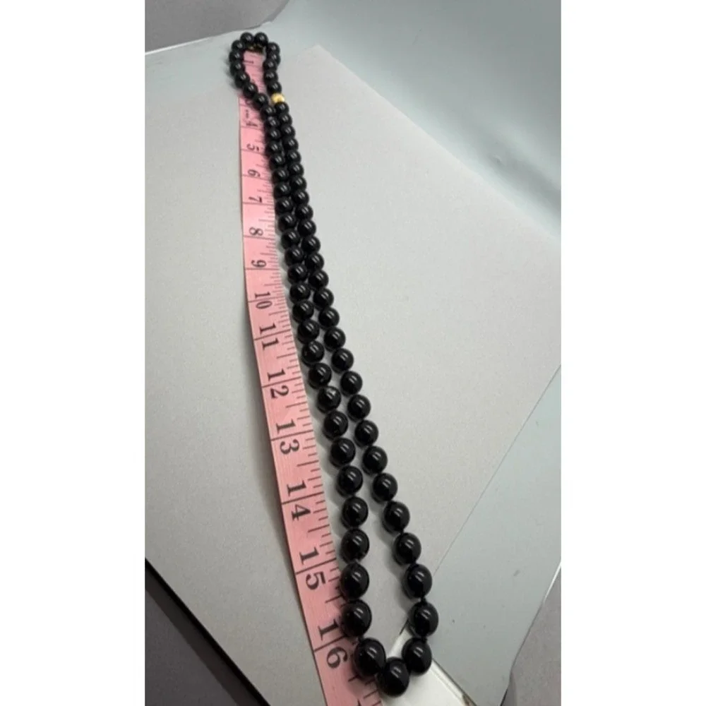 Black Glass Beaded And Knotted Necklace Ribbed Gold Tone‎ Accent Bead 35
